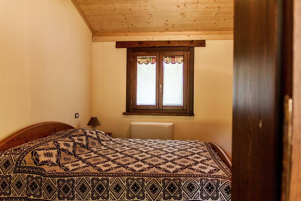 La Taverna Dei Briganti Hotell Cotronei Rum bild
